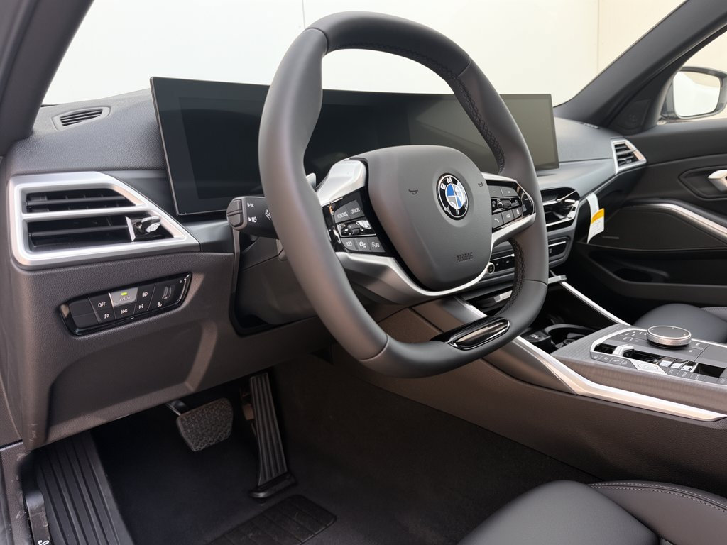 New 2026 BMW 330i xDrive Sedan w/ Premium Package AWD/4WD image 4