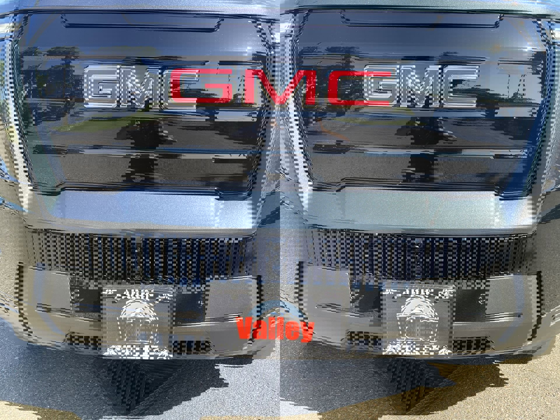 New 2026 GMC Sierra EV Elevation image 61