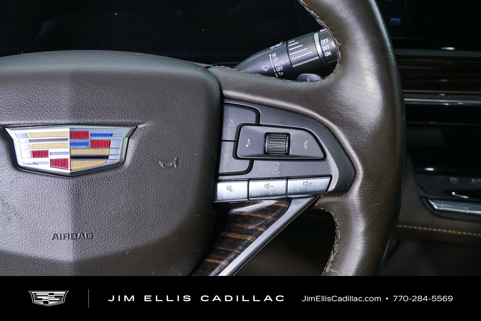 Used 2021 Cadillac Escalade Sport w/ Driver Assist Tech Package AWD/4WD image 12