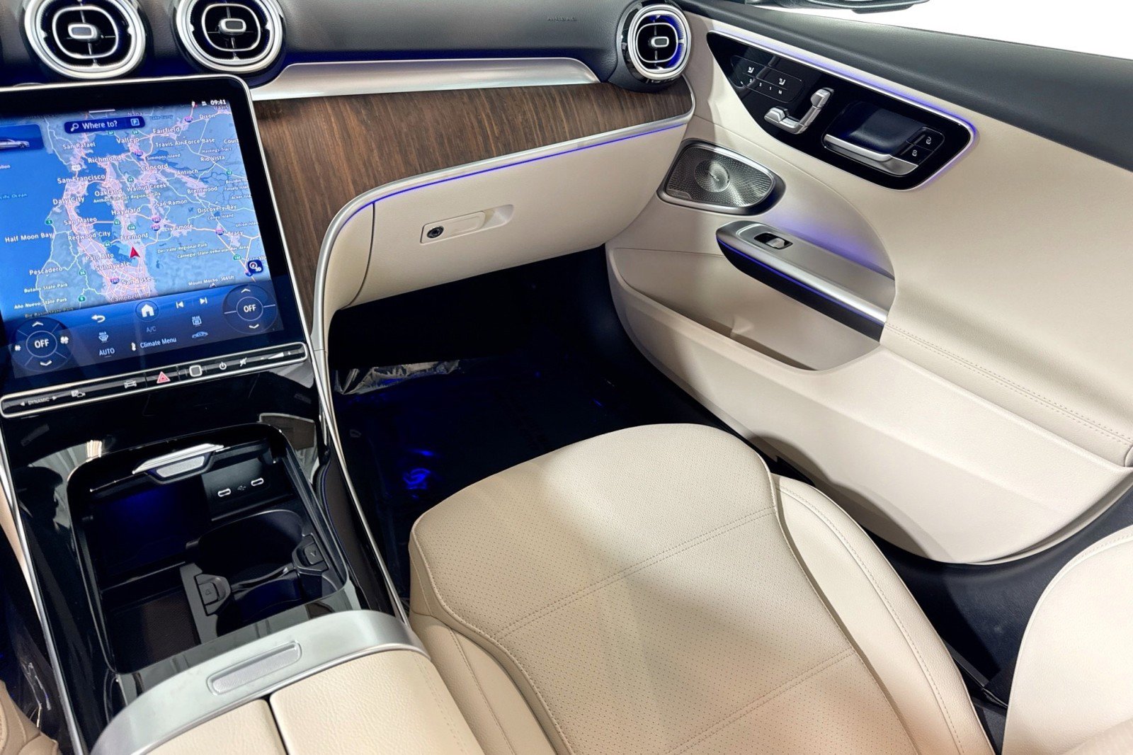 New 2026 Mercedes-Benz C 300 Sedan image 21