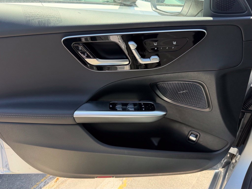 New 2026 Mercedes-Benz C 300 Sedan image 16