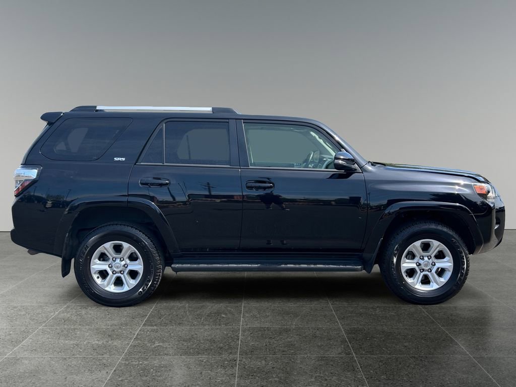 Used 2024 Toyota 4Runner SR5 Premium w/ Moonroof Package AWD/4WD image 11