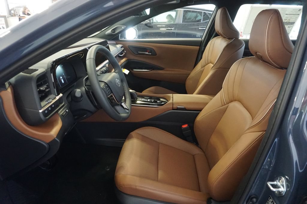 New 2026 Toyota Crown Signia w/ Advanced Technology Package AWD/4WD image 25