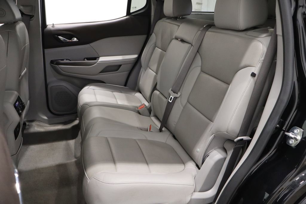 Used 2023 GMC Acadia SLT AWD/4WD image 13