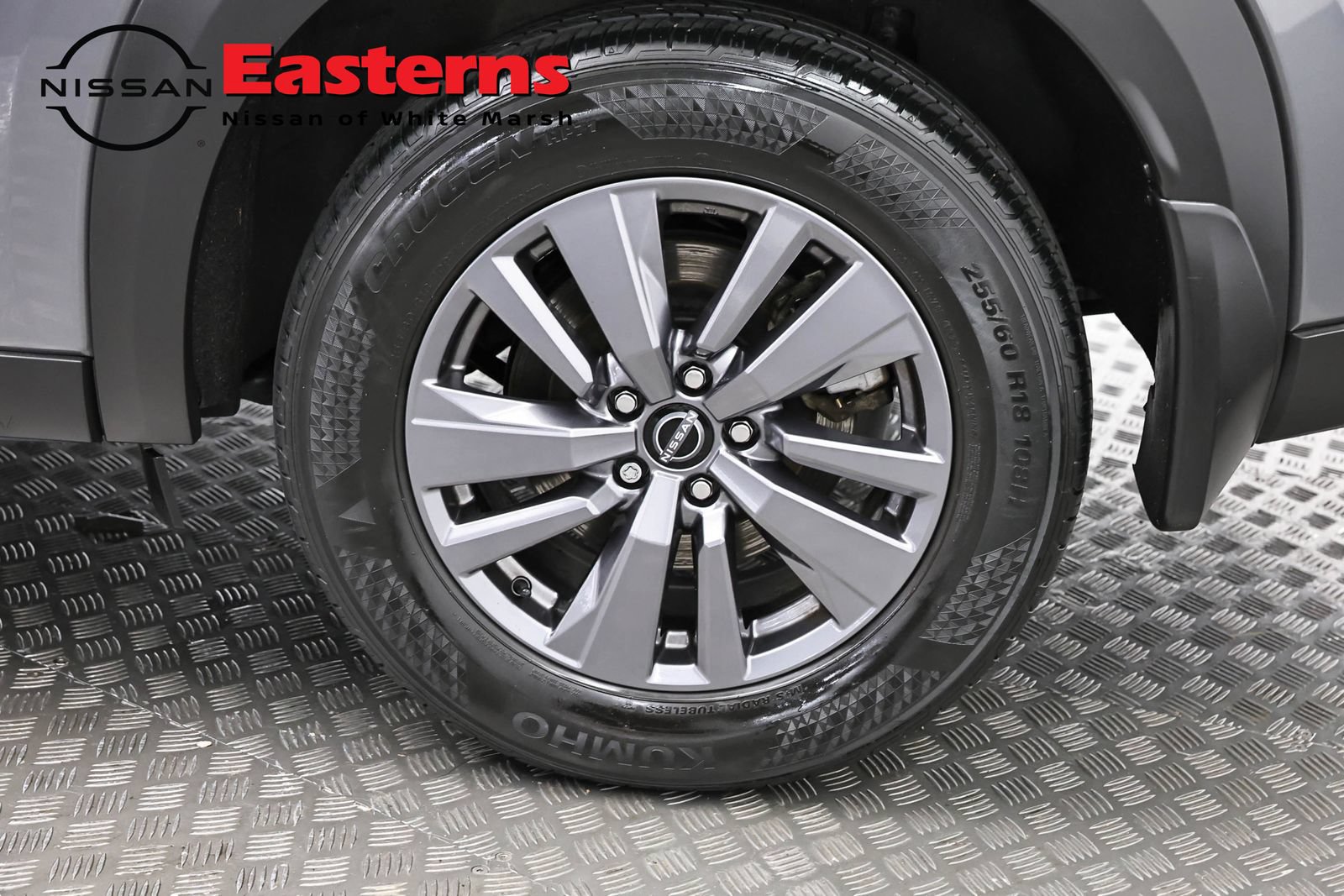 Used 2023 Nissan Pathfinder S AWD/4WD image 32