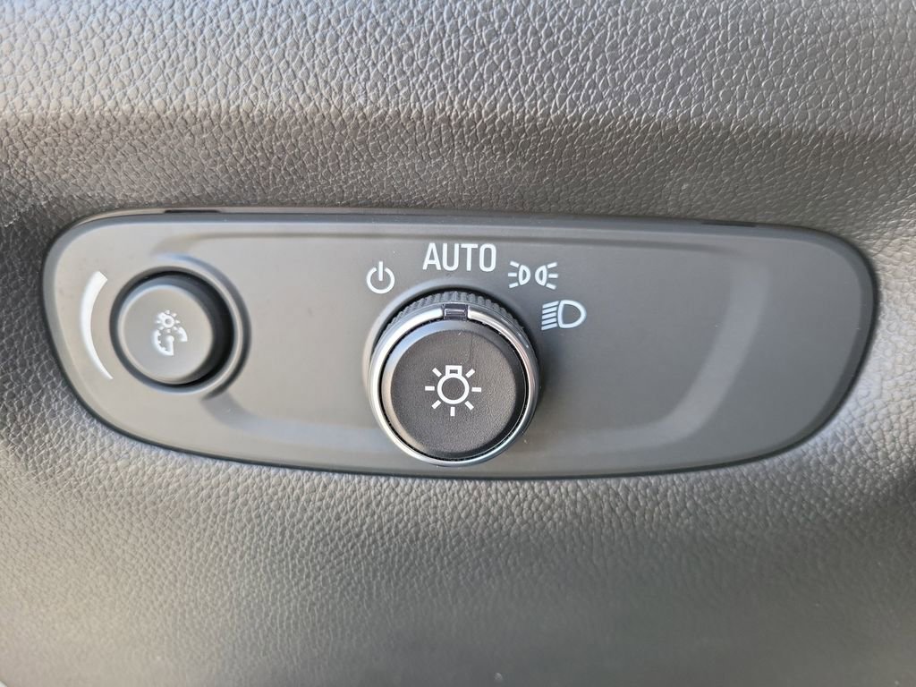 Certified 2023 Chevrolet Traverse LT AWD/4WD image 24