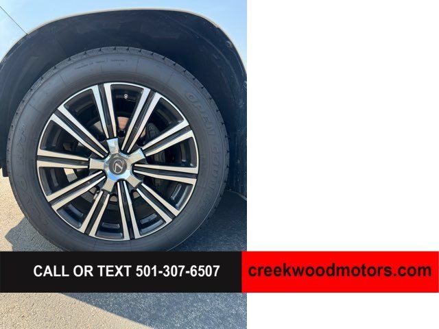 Used 2018 Lexus LX 570 4WD w/ Luxury Package image 17