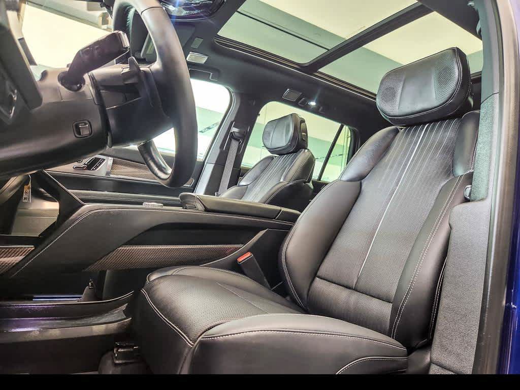 Certified 2026 Cadillac Vistiq Sport w/ LPO, Floor Liner Package AWD/4WD image 9