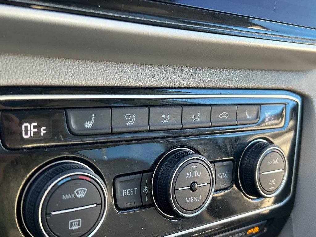 Used 2022 Volkswagen Atlas SE AWD/4WD image 30