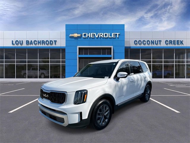 Used 2023 Kia Telluride LX image 4