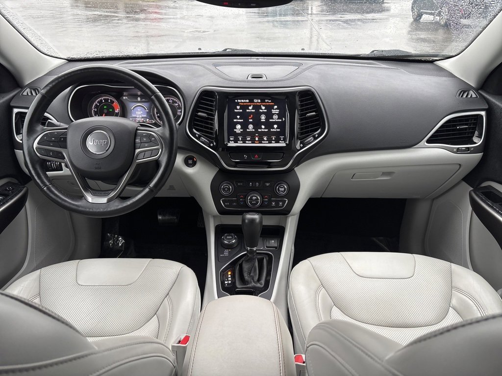 Used 2019 Jeep Cherokee Limited image 13