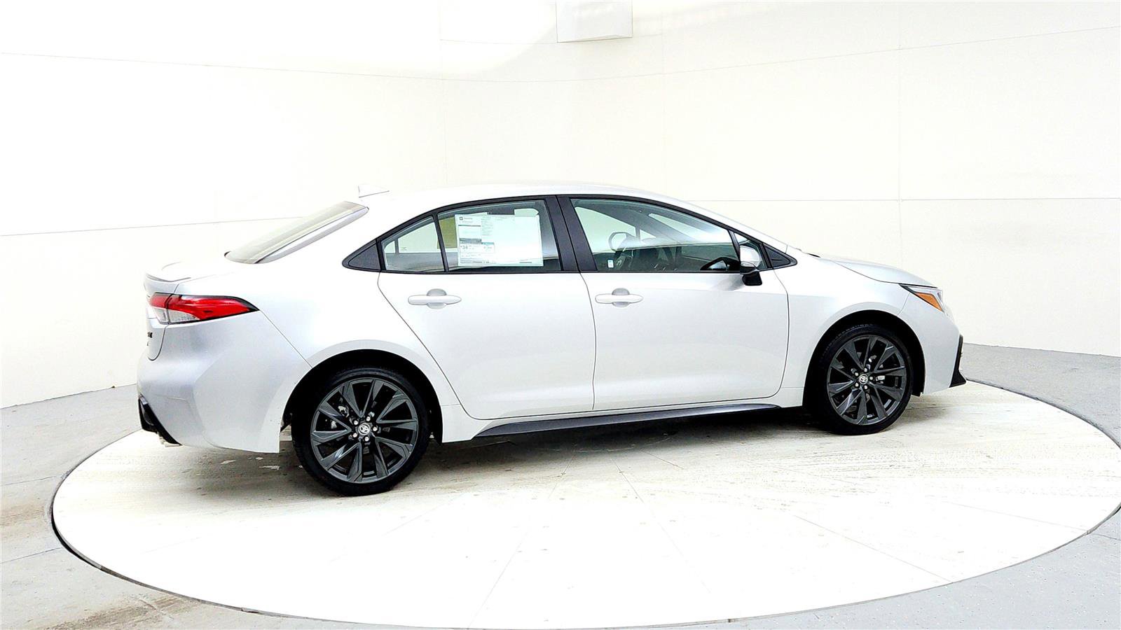 New 2026 Toyota Corolla SE image 6