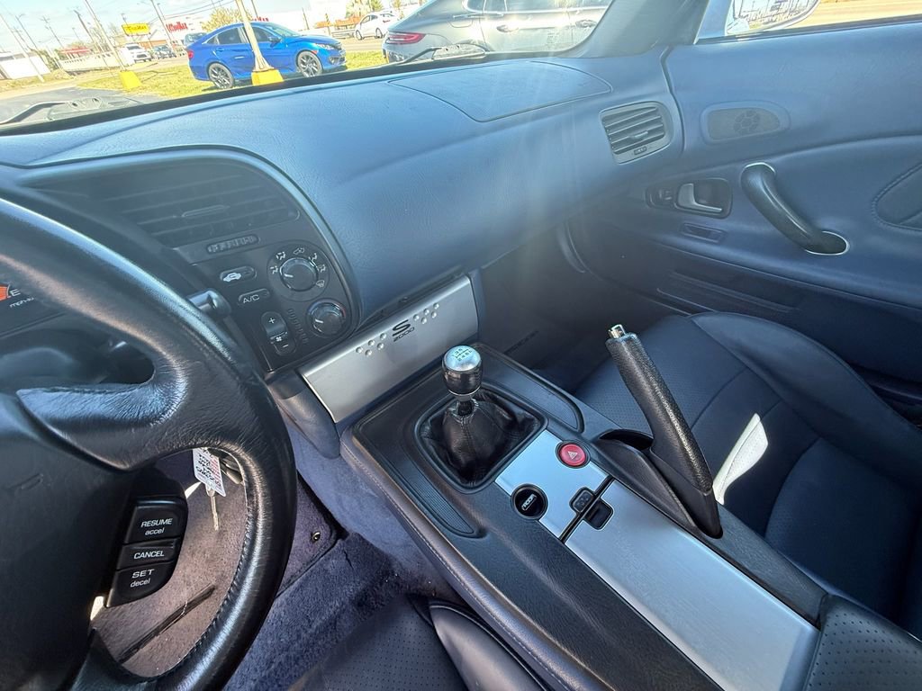 Used 2004 Honda S2000 Base image 13