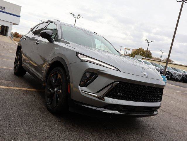 New 2025 Buick Envision Sport Touring image 6