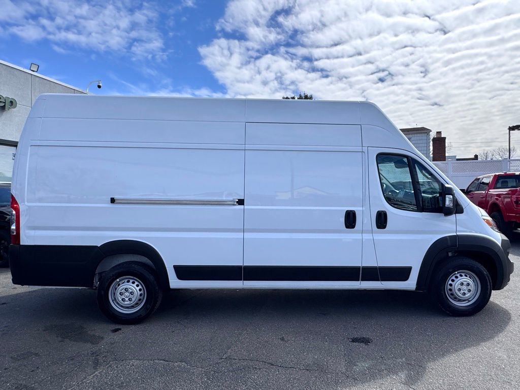 Used 2025 RAM ProMaster 3500 image 9