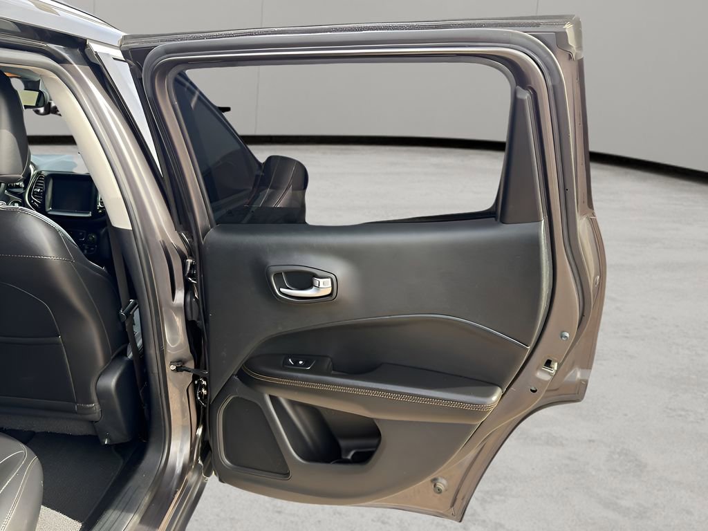 Used 2019 Jeep Compass Limited image 14