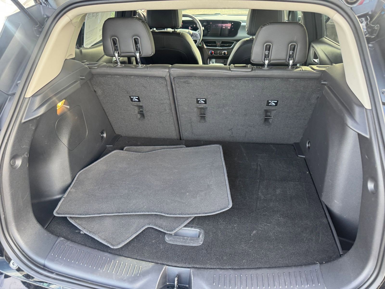 Used 2025 Buick Encore GX Preferred image 29