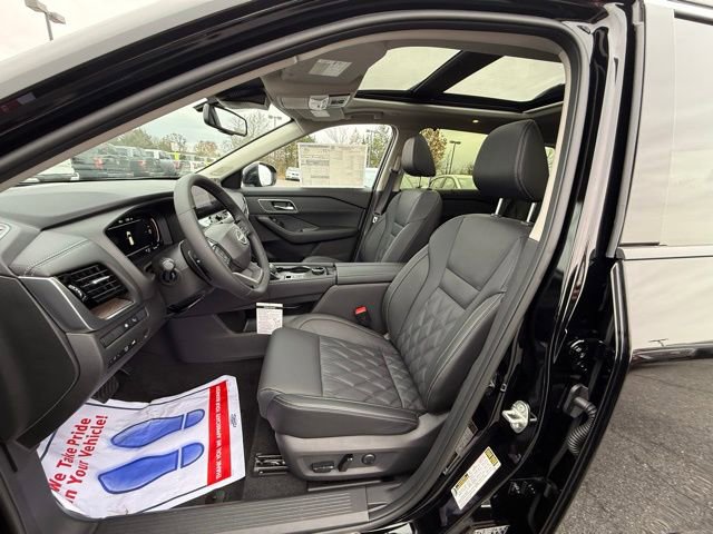 New 2026 Nissan Rogue Platinum w/ Platinum Premium Package image 12