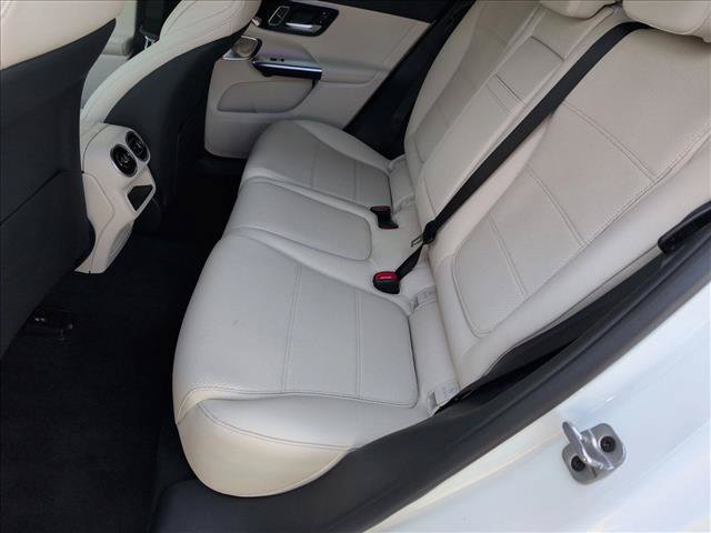 Used 2026 Mercedes-Benz GLC 300 4MATIC image 16