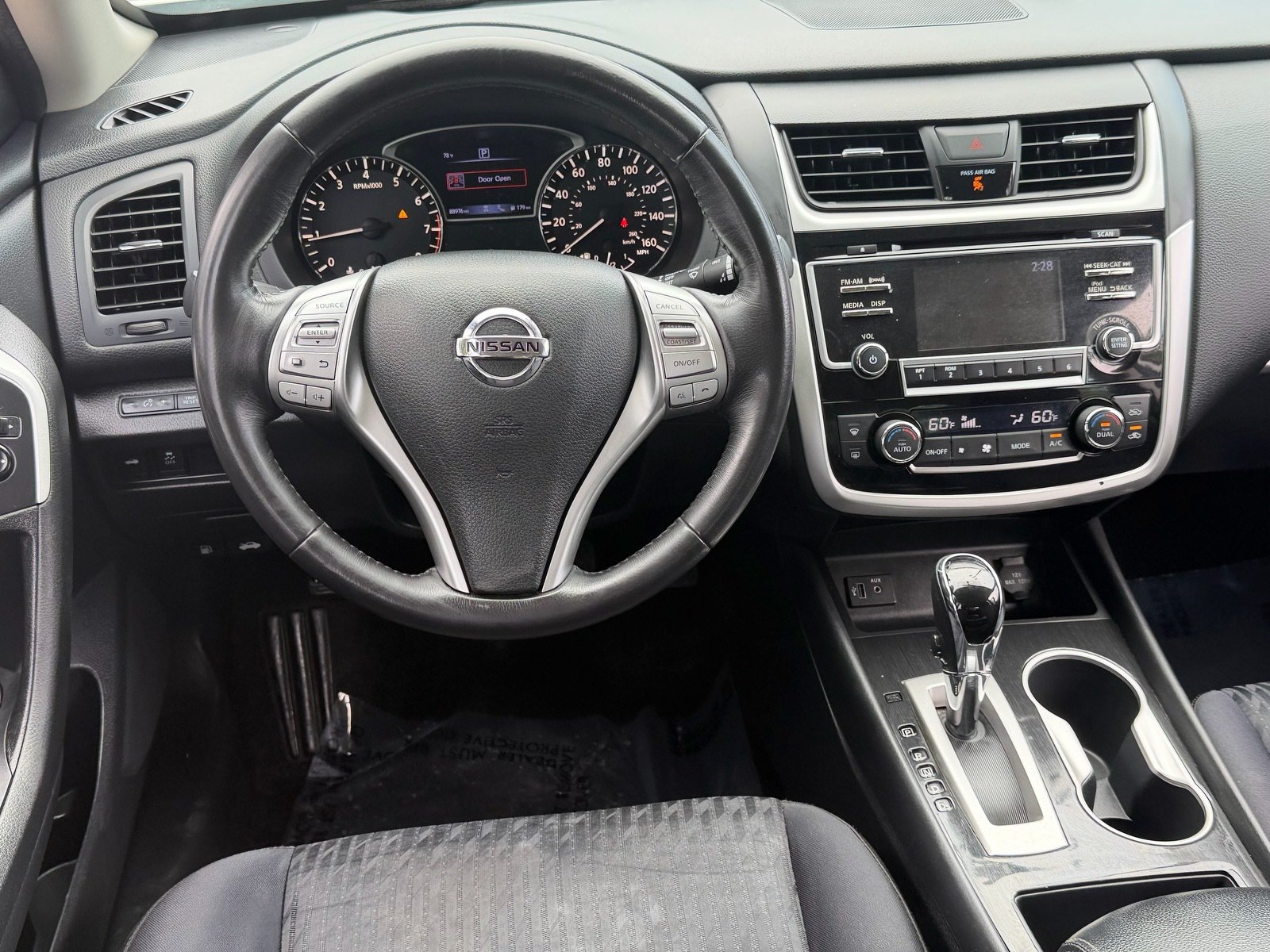 Used 2018 Nissan Altima 2.5 SV FWD image 12