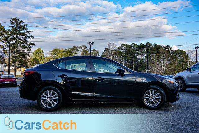 Used 2018 MAZDA MAZDA3 Sport w/ Preferred Equipment Package image 2
