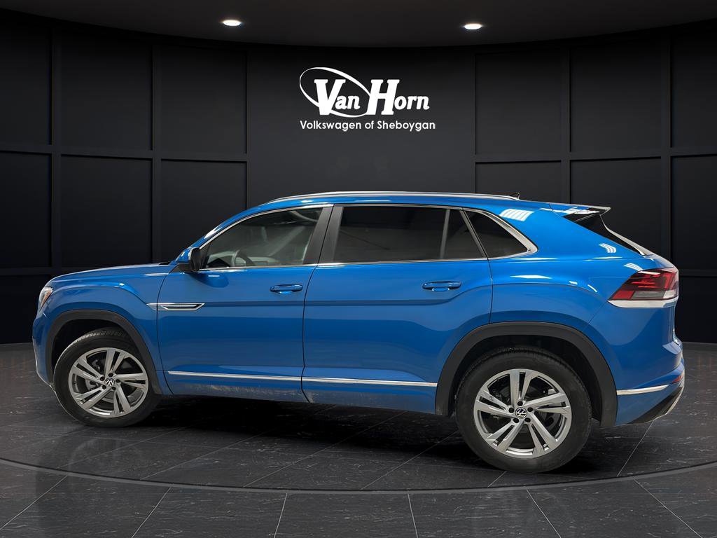 Used 2024 Volkswagen Atlas Cross Sport SEL R-Line AWD/4WD image 6