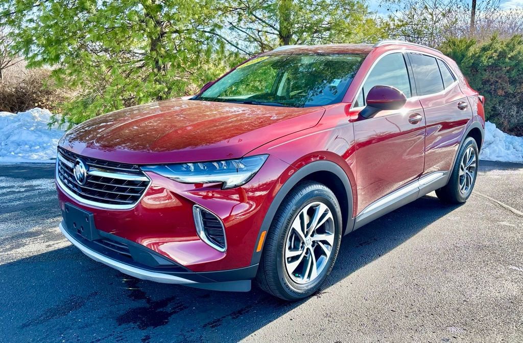 Used 2023 Buick Envision Essence image 3