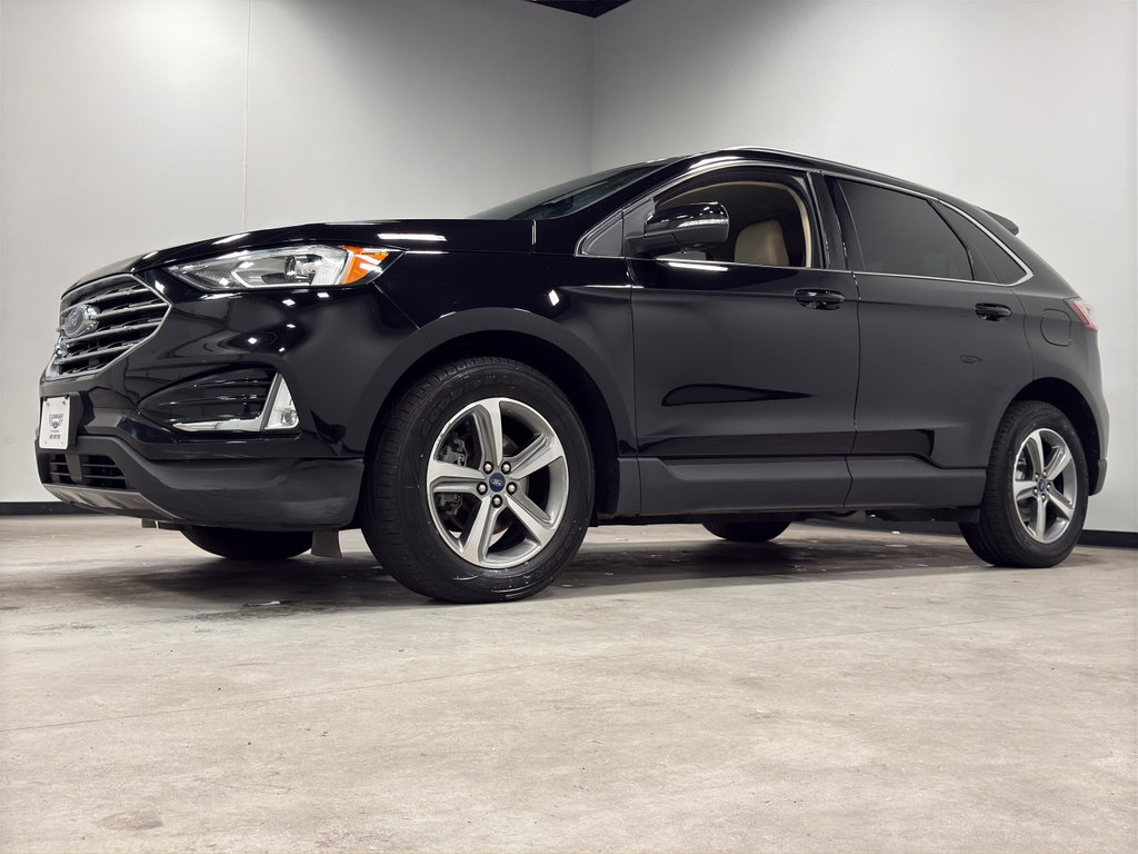 Used 2020 Ford Edge SEL w/ Convenience Package image 4