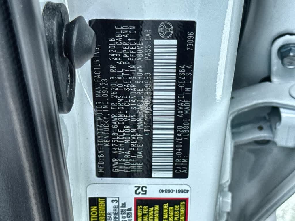 Used 2024 Toyota Camry SE w/ Convenience Package FWD image 29