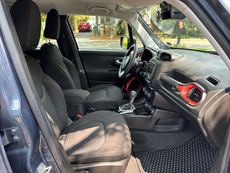 Used 2019 Jeep Renegade Sport AWD/4WD image 28
