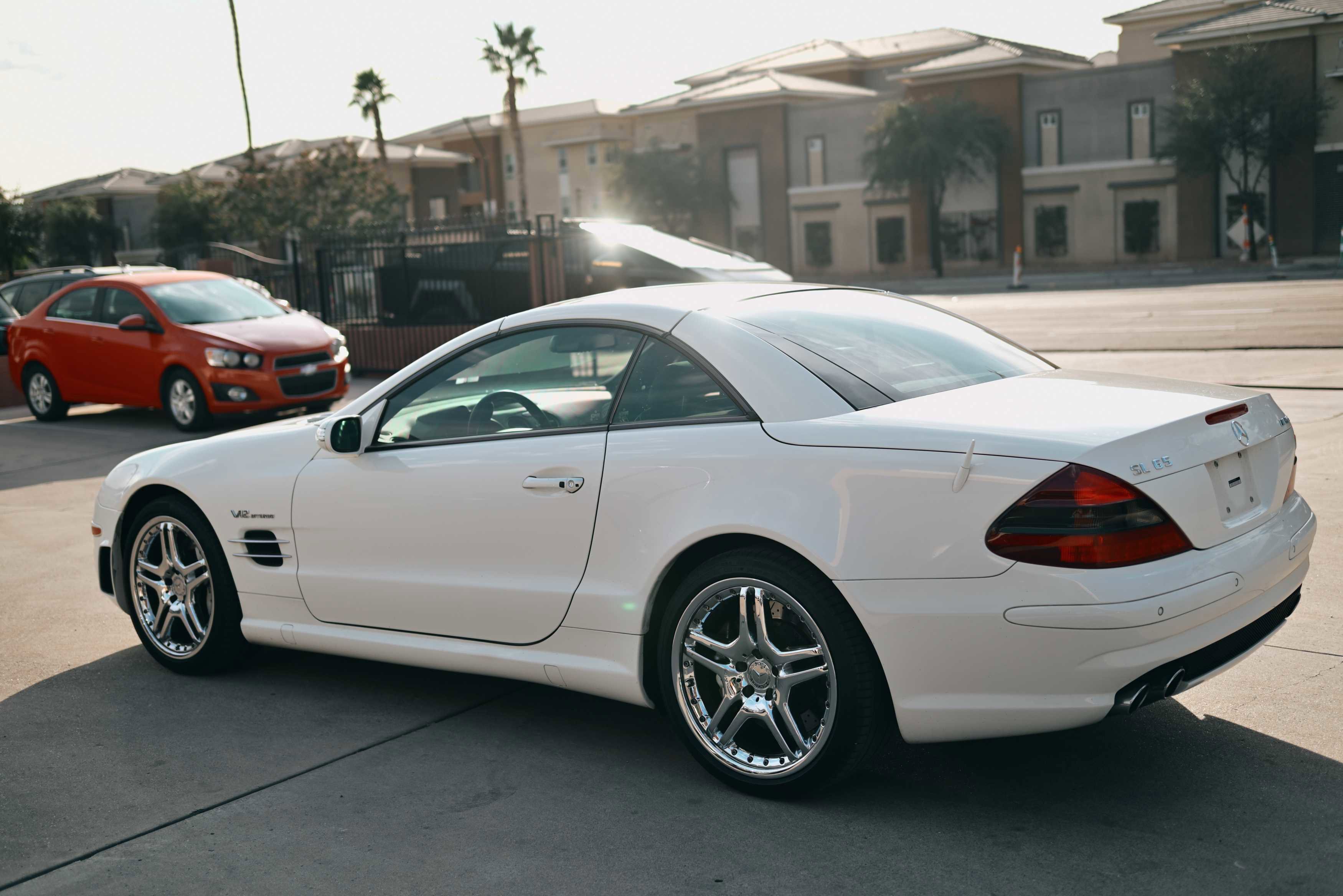 Used 2005 Mercedes-Benz SL 65 AMG image 7
