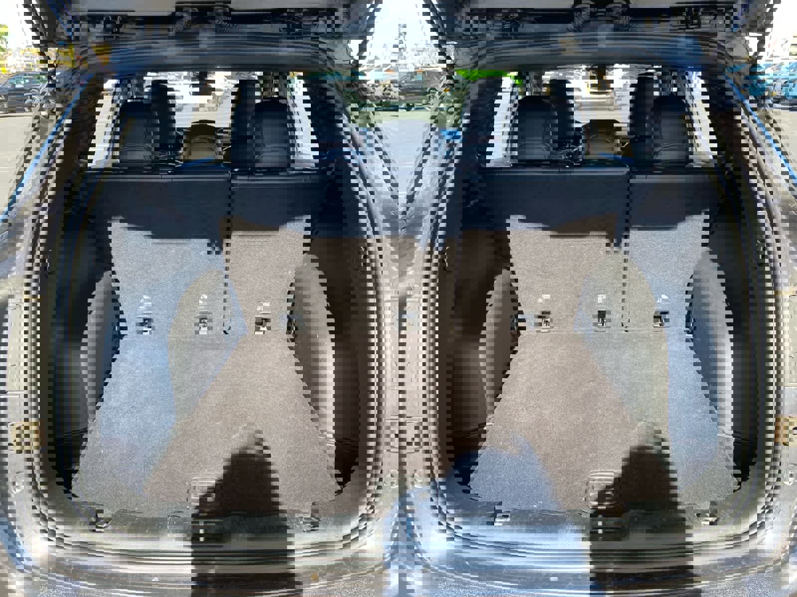 Used 2023 Jeep Compass Limited image 16