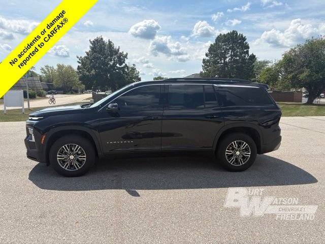 Used 2025 Chevrolet Traverse LT w/ Driver Confidence Package AWD/4WD image 3