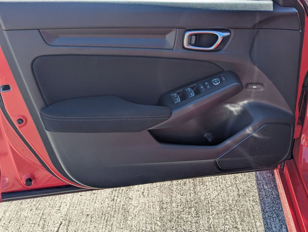 Used 2025 Honda Civic Sport image 9