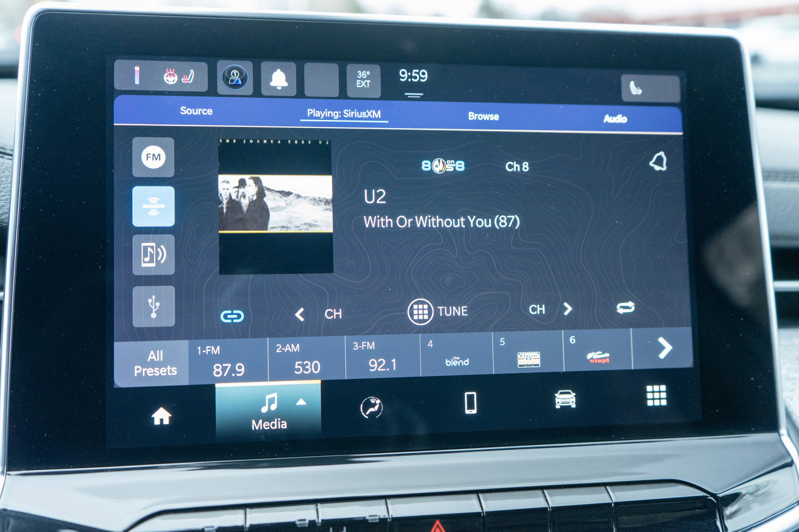 Used 2023 Jeep Compass Latitude image 16