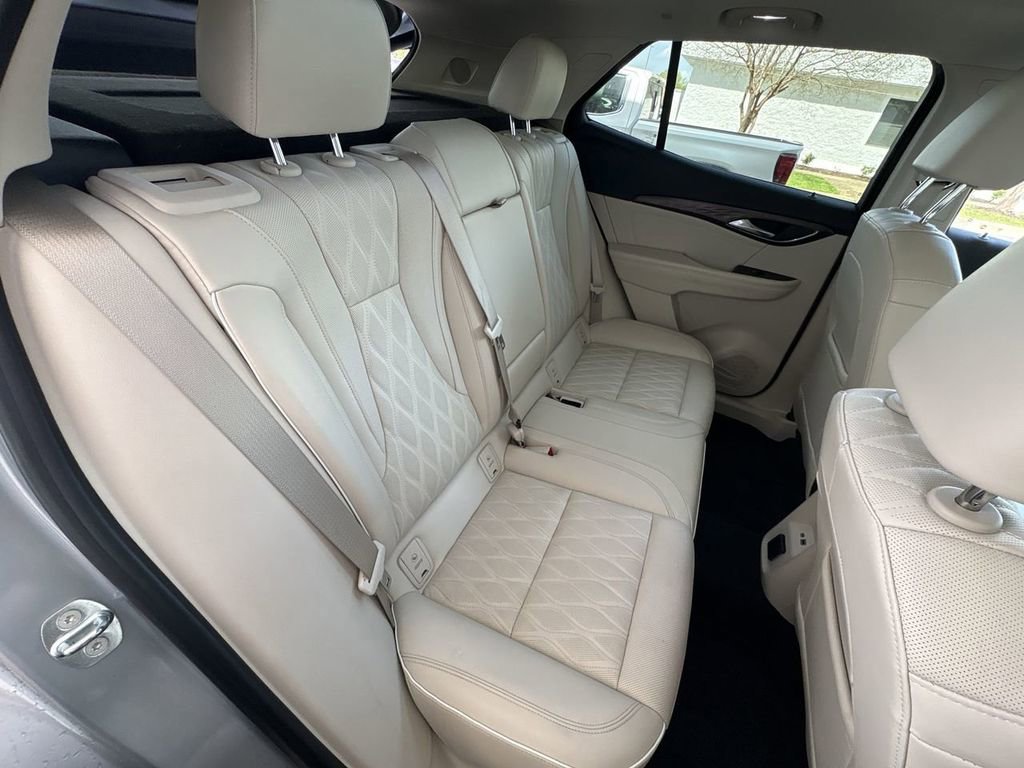 Certified 2023 Buick Envision Avenir image 28