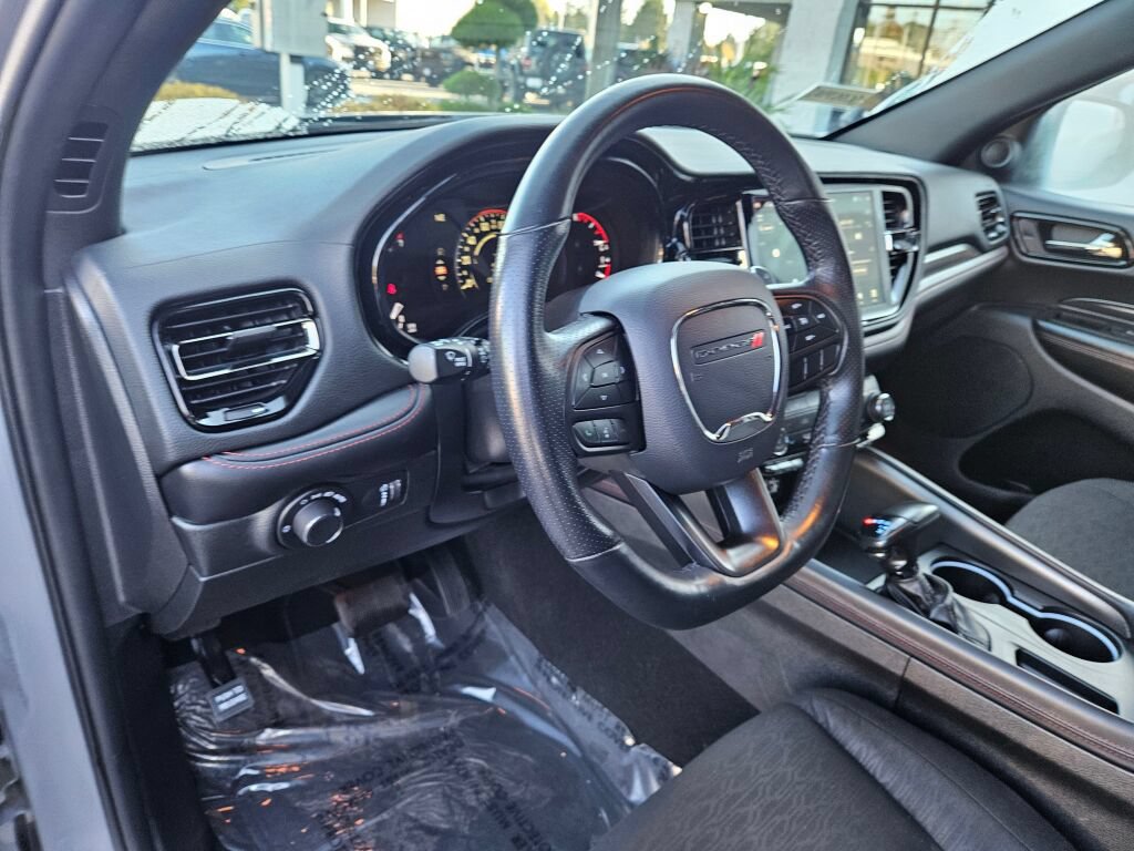 Used 2025 Dodge Durango GT AWD/4WD image 21