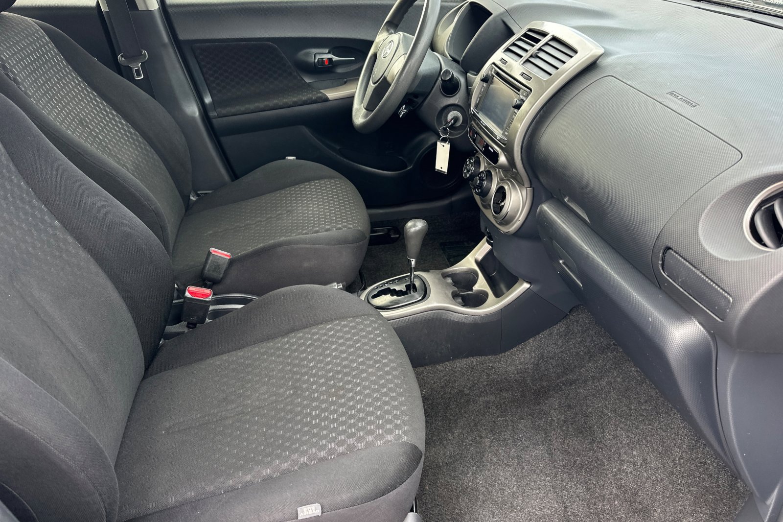 Used 2014 Scion xD image 15