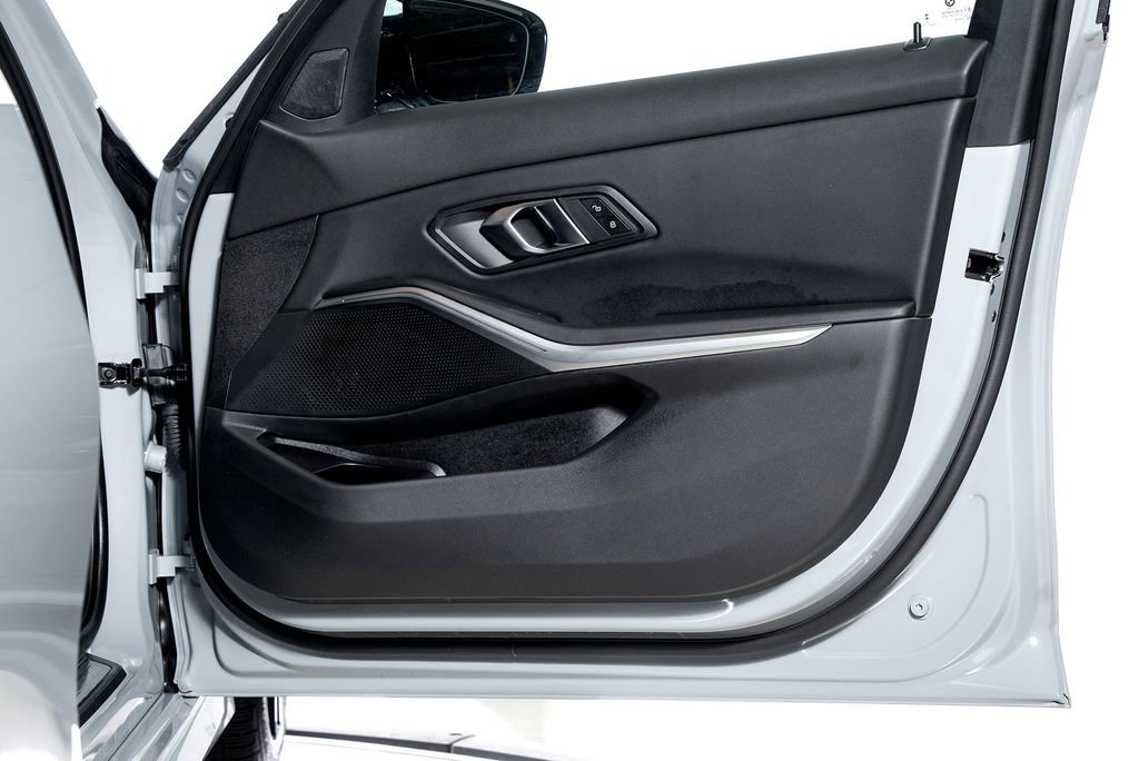 Used 2024 BMW M340i xDrive w/ Driving Assistance Package image 65