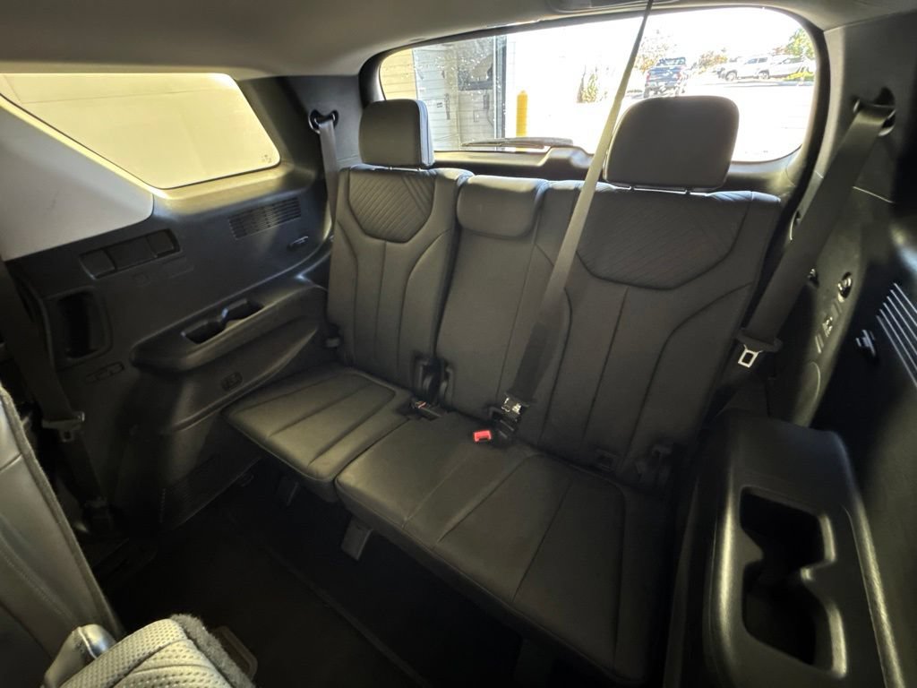 Used 2024 Hyundai Palisade SEL AWD/4WD image 32