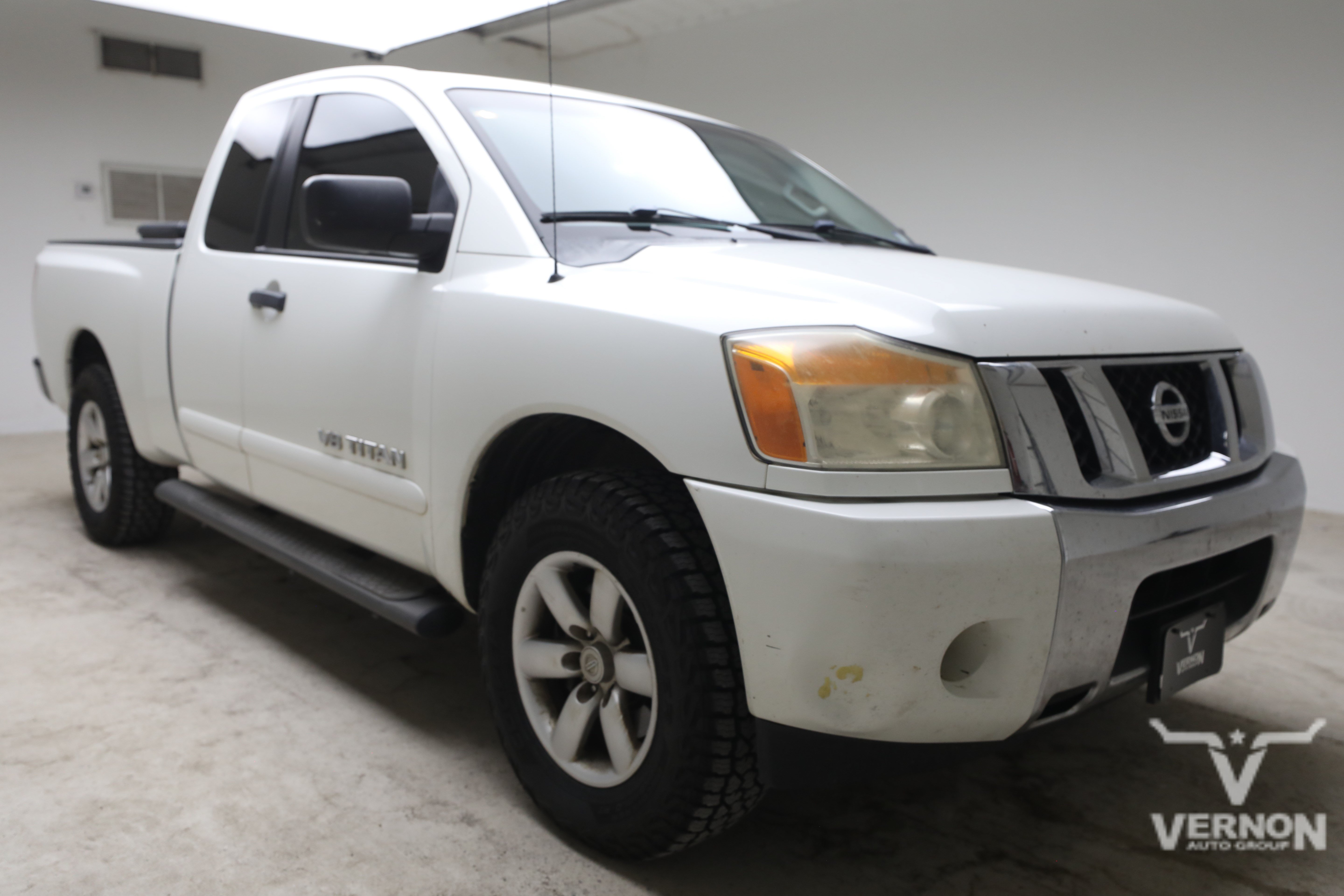 Used 2014 Nissan Titan SV RWD image 5