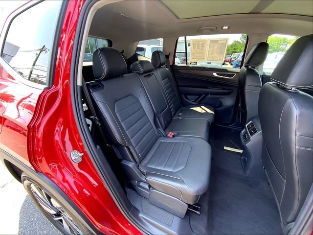 Certified 2024 Volkswagen Atlas SEL AWD/4WD image 22