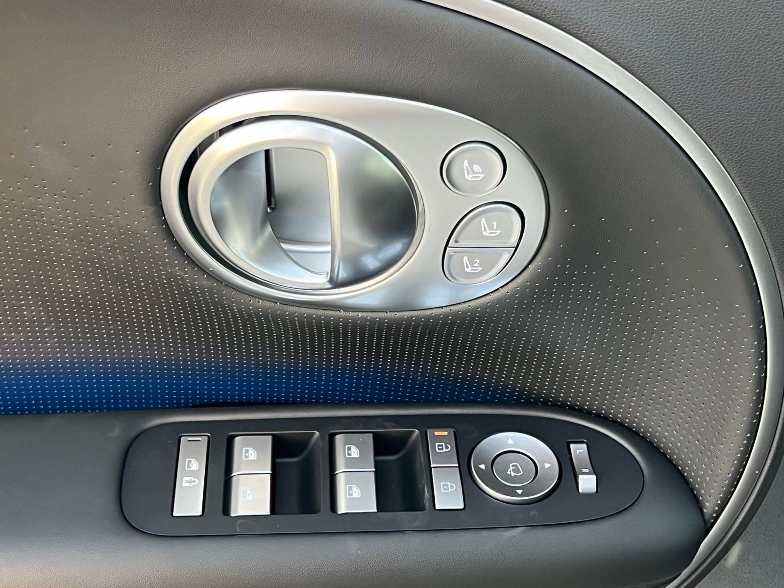 New 2026 Hyundai Ioniq 9 Calligraphy image 29