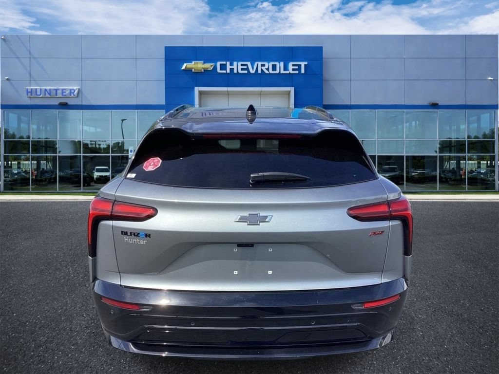 New 2026 Chevrolet Blazer EV RS w/ Super Cruise Package FWD image 3