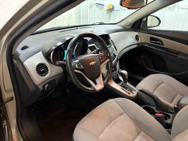 Used 2013 Chevrolet Cruze LT FWD image 23