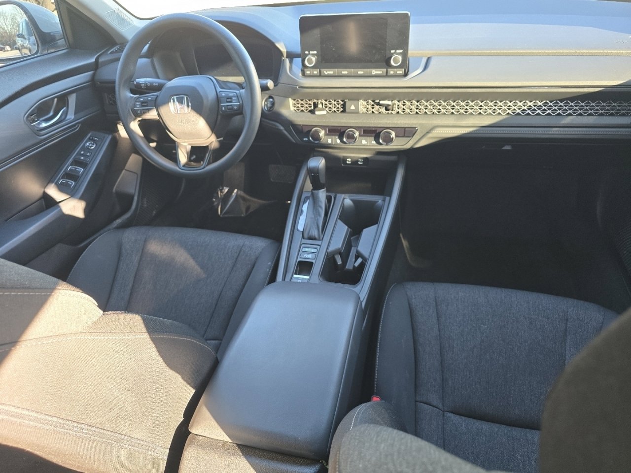 Certified 2023 Honda Accord EX image 23