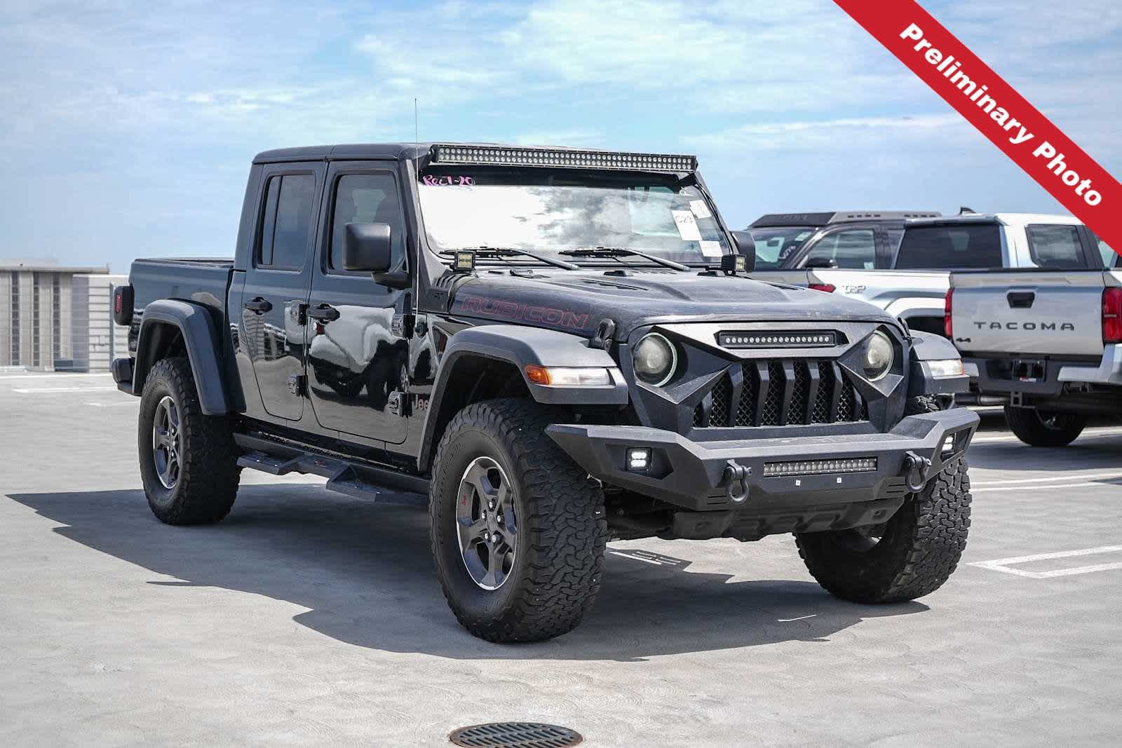 Used 2020 Jeep Gladiator Rubicon w/ Trailer Tow Package AWD/4WD image 3