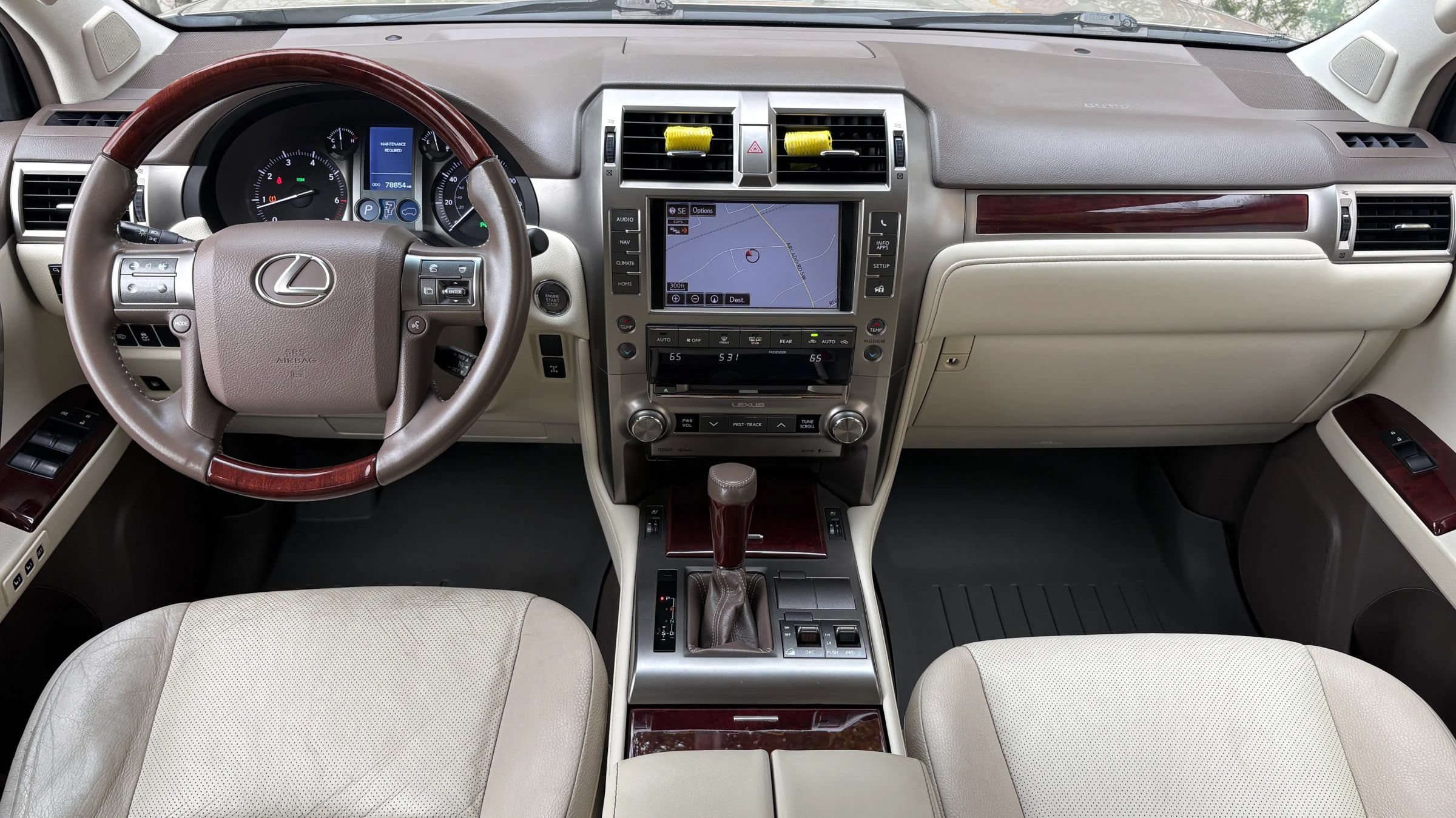 Used 2015 Lexus GX 460 w/ Premium Package AWD/4WD image 10