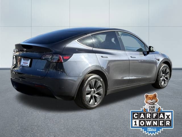 Used 2025 Tesla Model Y Long Range image 4