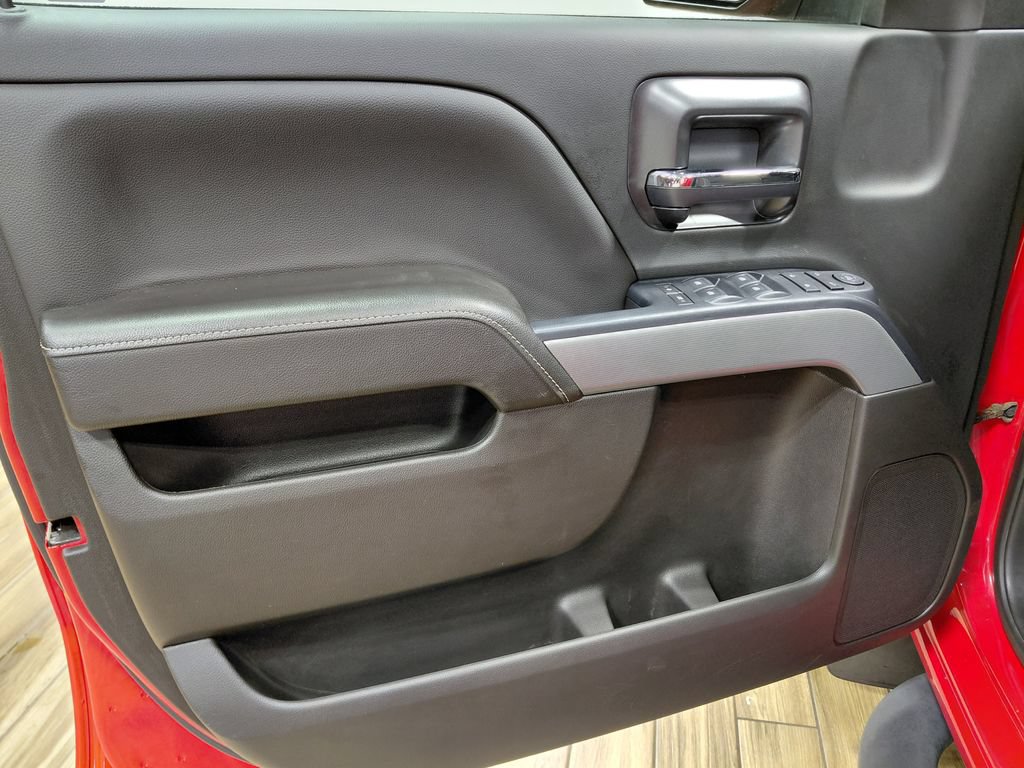 Used 2018 Chevrolet Silverado 1500 LT w/ All Star Edition AWD/4WD image 40